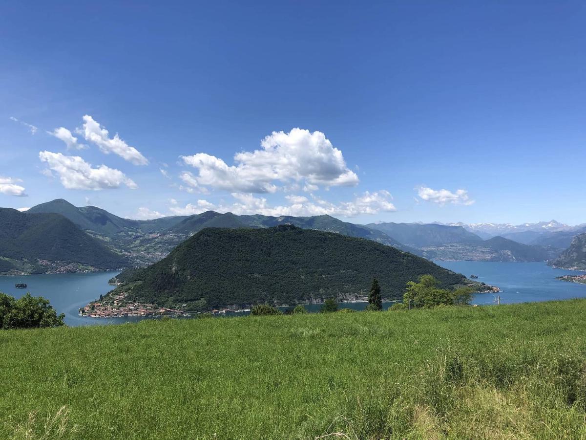 Holiday Home Punta D'Oro With Garden, Parking Place And Lake Access At 300 M Изео Екстериор снимка